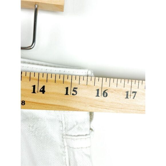 Pilcro and The Letterpress Anthropologie White Crop SLIM BOYFRIEND Distressed Je - Picture 12 of 16